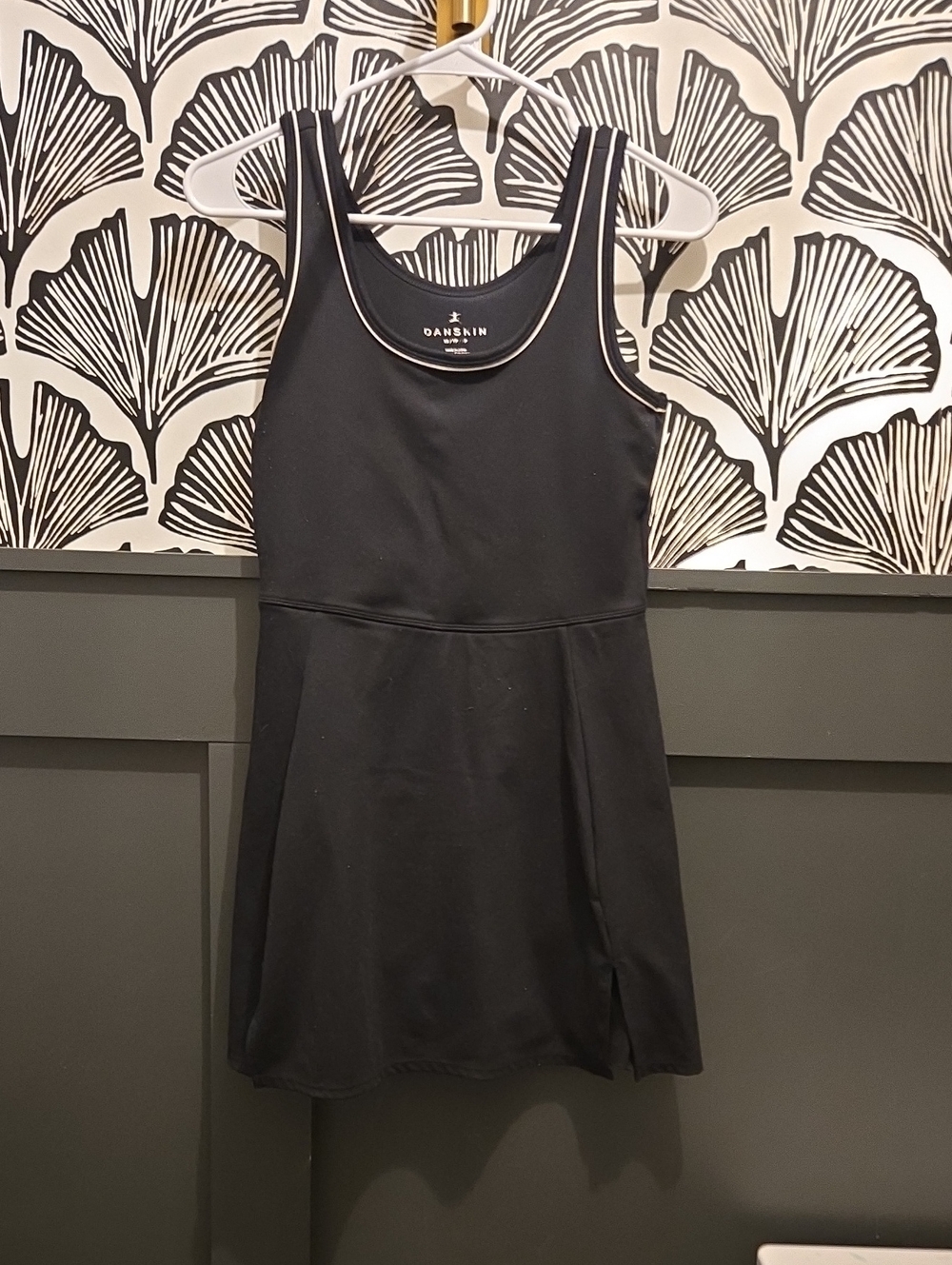 Danskin Black Scoop-Neck Active Dress